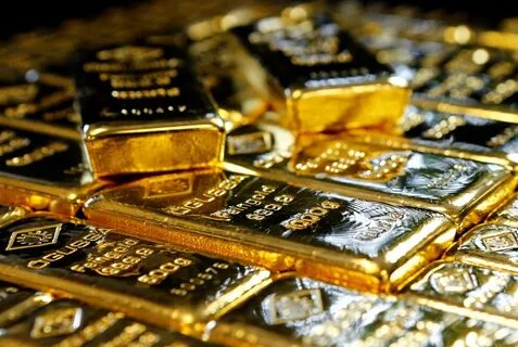 Gold Price Soars to Record Highs amid Economic Uncertainty